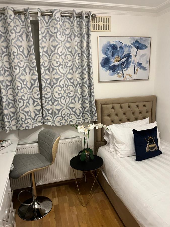 Tj Homes - Double Room With Single Bed - 3 Min To Tube Station - London Ruislip Extérieur photo